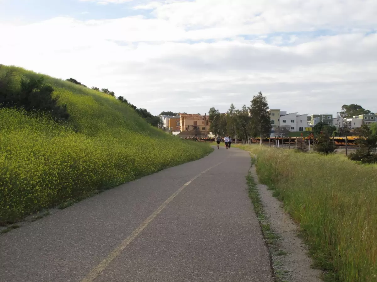 Railroad Bike Path and neighborhood walk, SLO