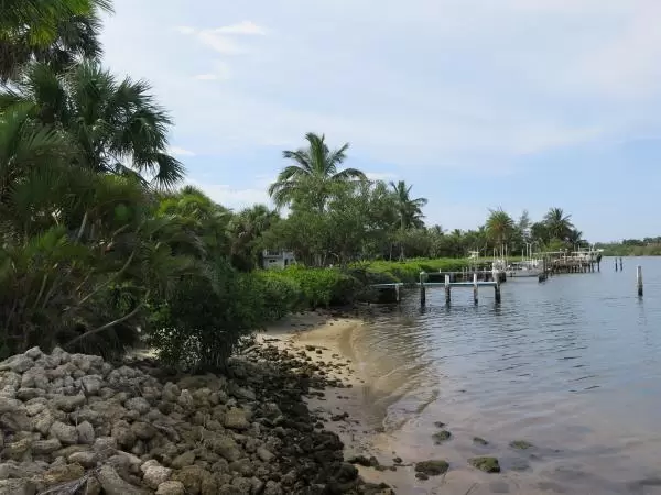 Greenfield Park on the intracoastal, Hobe Sound