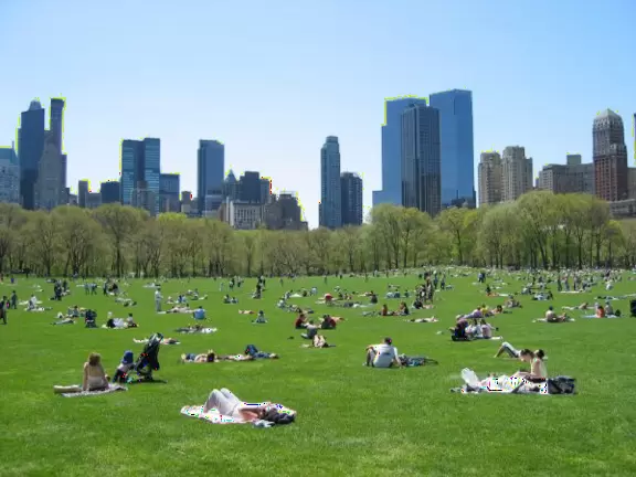 An 843-acre oasis of delights in the middle of New York City!