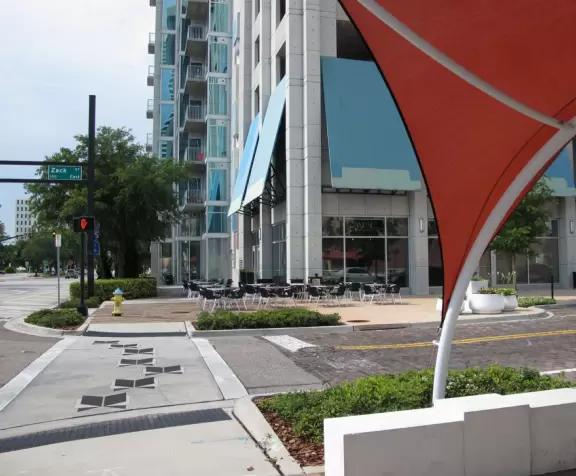 Waterfront stroll, especially gorgeous at night. Admire the silver minarets of the University of Tampa.