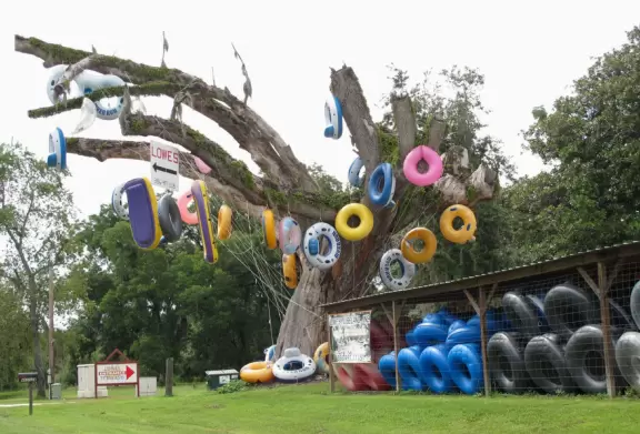 Pristine headspring and blue hole where you can swim, plus river for tubing.