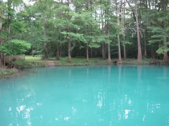 Surreal scenery that will elate you.