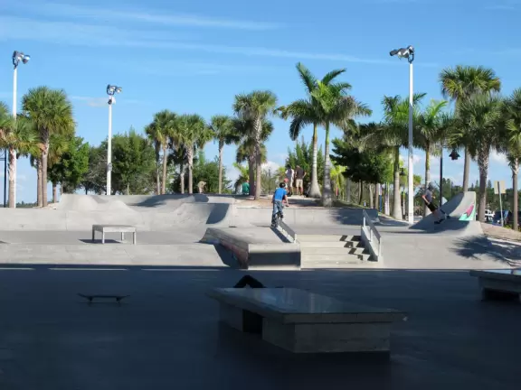 Wonderful development on the water with promenade, space-age playgrounds, splash pad, and skate park shaded by the bridge.