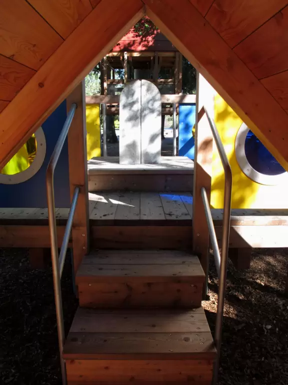 Venetian Gothic style mansion on Sarasota Bay, circus museum, art museum, gardens with huge banyan trees, and imaginative children's playground.