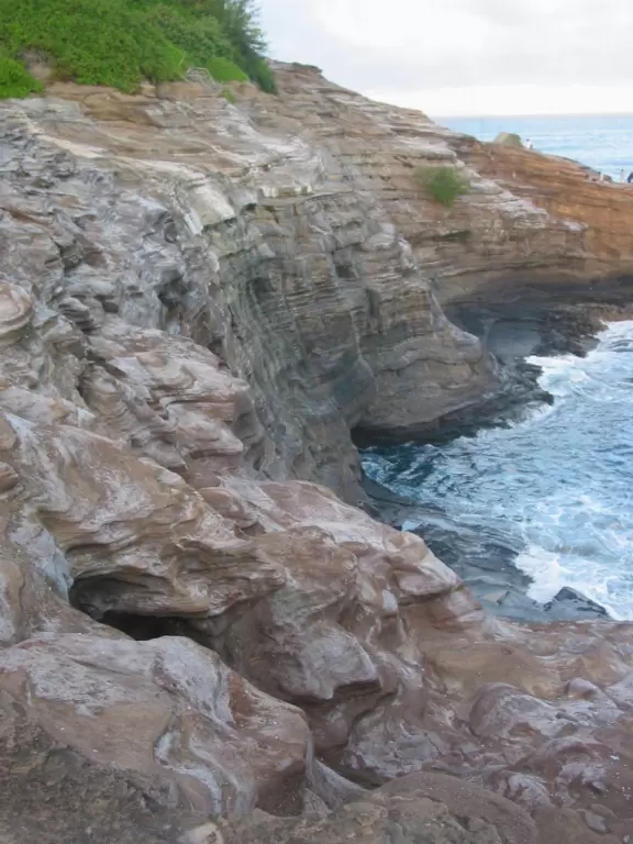 A spitting cave, great sunsets, and amazing geological features!