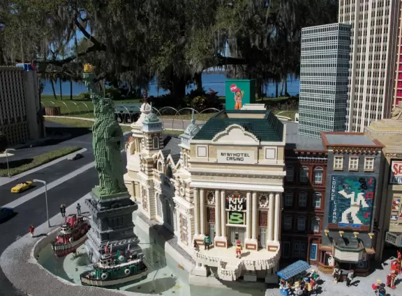 Theme park for young children with lots of rides, with short lines, in a beautiful setting.