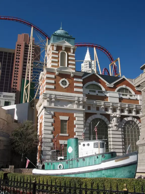 A huge resort with mini-versions of the Statue of Liberty, the Chrysler Building and New York skyline, and little streets of SoHo.