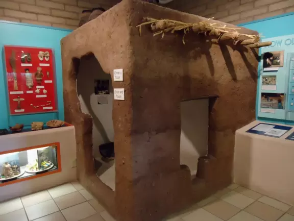 Attractive museum with displays about the cliff dwellings of native people in the area.
