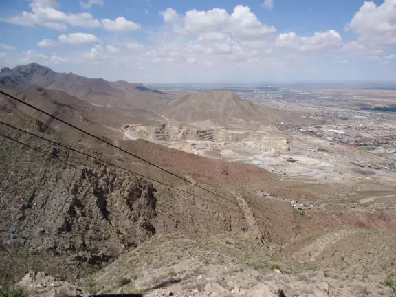 Horrible tramway where you wait in the sun for half an hour to be taken up to an area where signs warn that the electromagnetic fields are unsafe for humans.