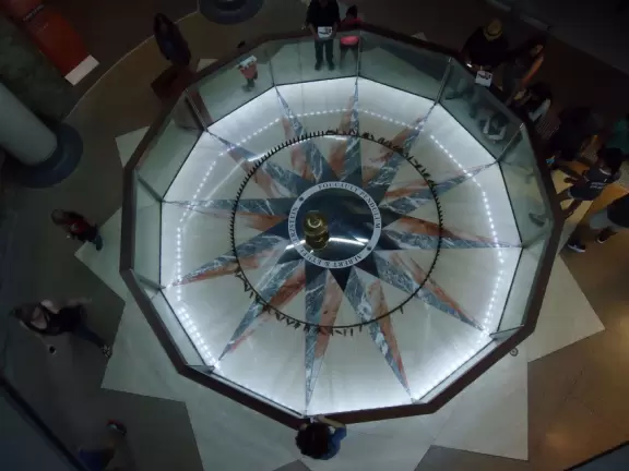 Fantastic museum with huge fossils, amazing dinosaurs, and lovely gems.