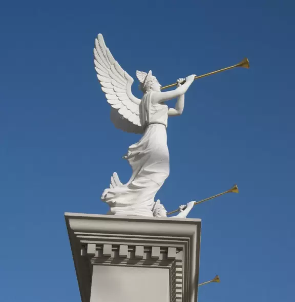 Awesome statues and marble, as if you are in Rome. Great free show for kids at the Forum Shops!