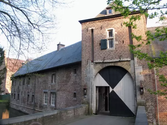 Lovely 14th century castle with a moat, now a restaurant, cafe, and hotel. A great place for a walk!
