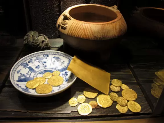 Small museum with some interesting treasure- a bit of a tourist trap.