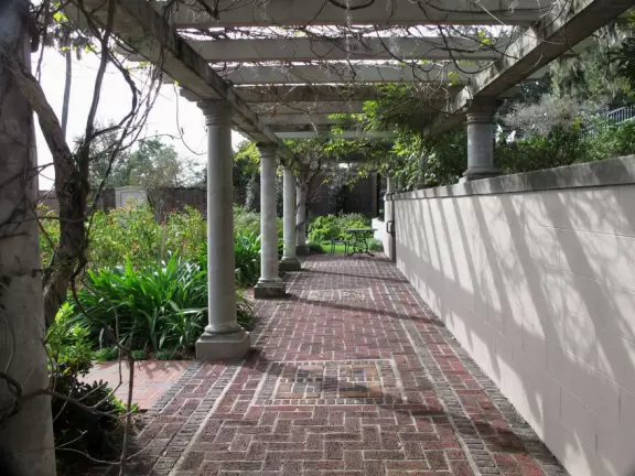 Beautiful gardens on the river, plus some nice classic artwork inside and a fun kid's area.