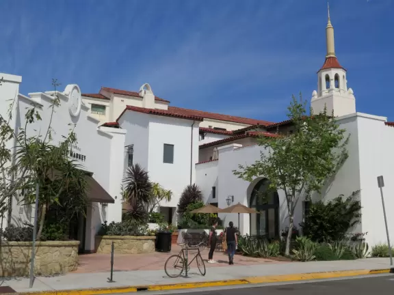 SB Public Market is a hip indoor space with cafes, and outdoor seating by a Spanish courtyard with views of quaint Victoria Court.