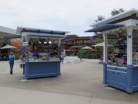 Modern mall with public spaces, fountains, splash pad, cafes, movie theater, and plenty of good shops.