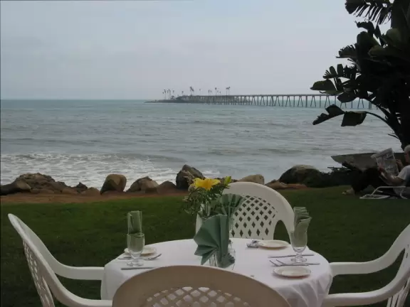 A tiny little spot along Highway&nbsp;101, with a beach and an oceanfront restaurant.