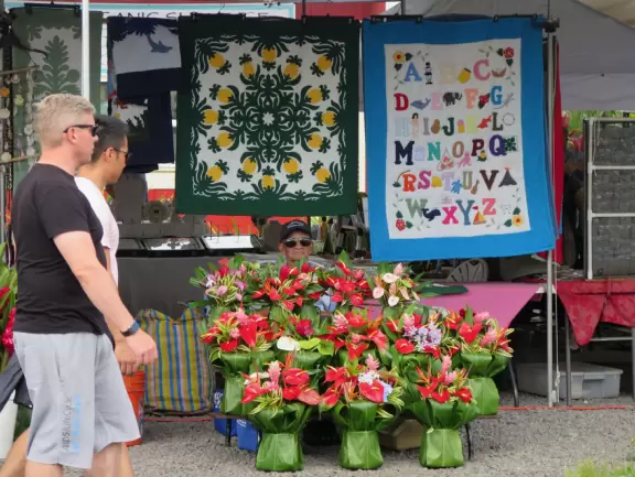 Unattractive downtown with&nbsp;gorgeous&nbsp;places nearby.