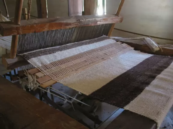 A salmon-pink mission set among gorgeous countryside with little rooms that transport you to the 1820s.