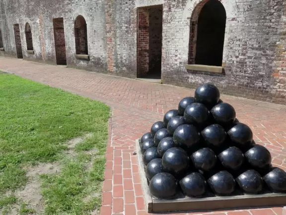 Fun and pretty place to visit and learn a lot about history.