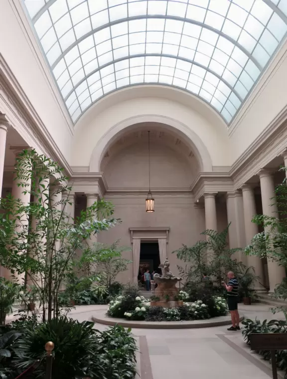 Restful place to visit and see some beautiful art.