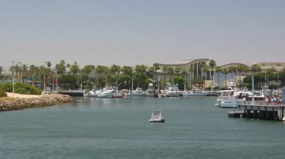 Fun for kids- knick knack shops, ice cream store, carousel, arcade games, boats to watch.