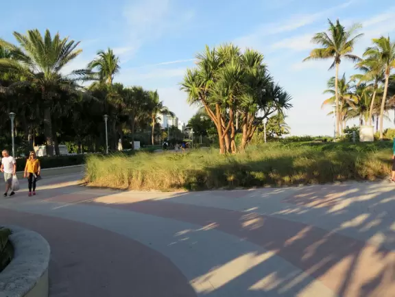 It's fun and easy to ride along the boardwalk in South Beach that is nestled between Ocean Drive and the sand. You can bike for 7.7 miles from South Pointe Pier to 87th Street.