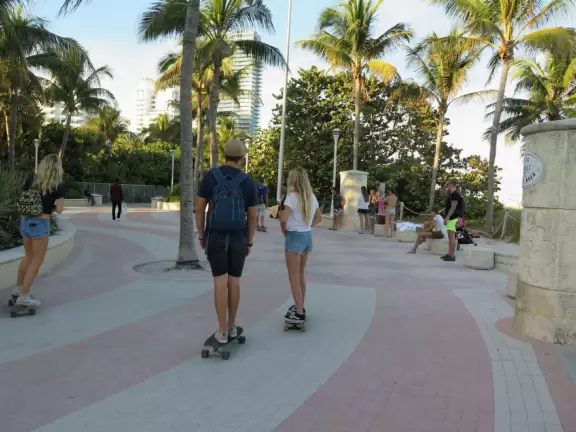 It's fun and easy to ride along the boardwalk in South Beach that is nestled between Ocean Drive and the sand. You can bike for 7.7 miles from South Pointe Pier to 87th Street.