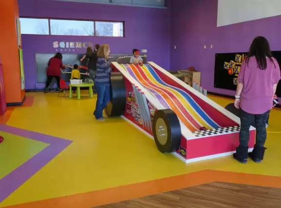 Beautiful, bright children's museum with lots of fun things to play.