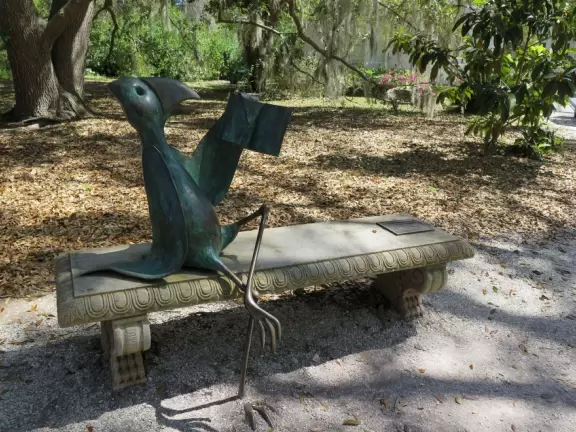 Lovely&nbsp;grounds to walk around, plus a small indoor museum- something for everyone!