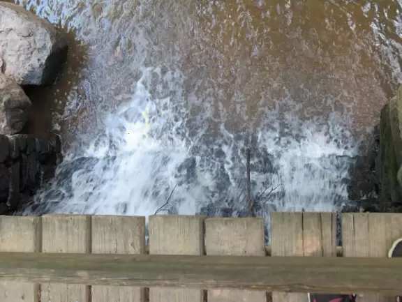 Cute spot on the river with historic mill, tobacco packhouse, and farmhouse, plus a dam.