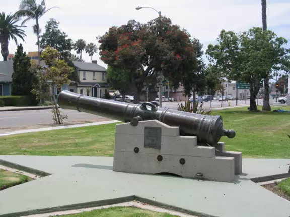 Gorgeous park with new playground, pagoda, cannon, and views of the eucalyptus-covered hills that back Ventura.