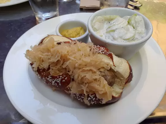 Magical patio with plants and fountains, plus nice interior as well!