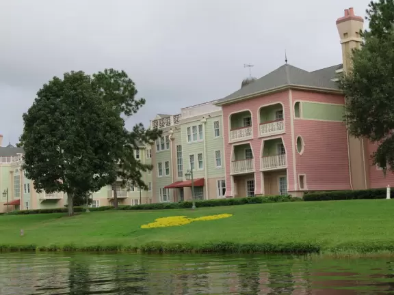 Disney Springs Resorts give you access to ferryboats so you can eat at Disney Springs at night.