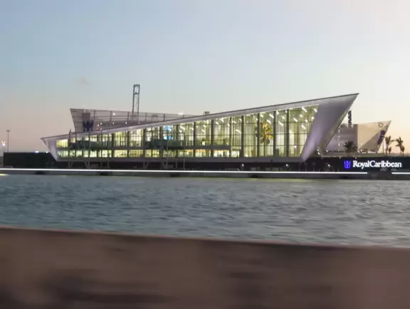 Art museum on the water with fantastic public spaces for all to enjoy, and a good gift shop.