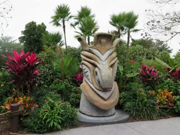 Walk around the grounds of two of Disney's deluxe resorts.