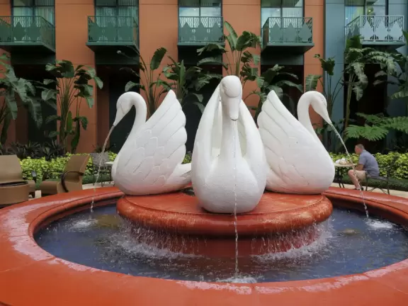 Fantastic walk around Crescent Lake, past beautiful hotels!