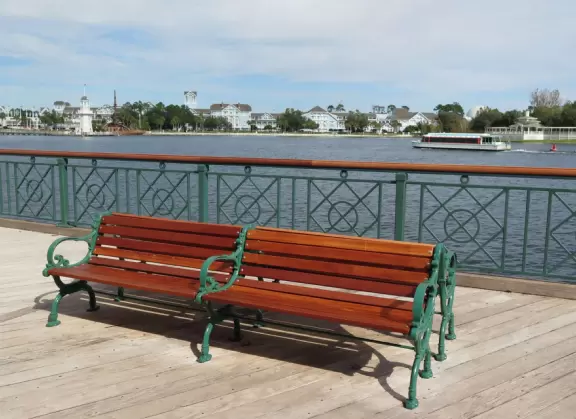 Fantastic walk around Crescent Lake, past beautiful hotels!