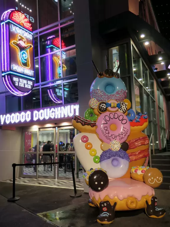 Fun place to eat out at night, see the Universal fireworks, and walk along the romantic waterway.