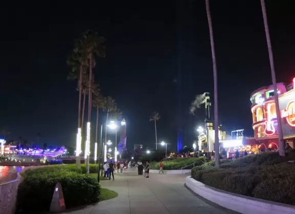 Fun place to eat out at night, see the Universal fireworks, and walk along the romantic waterway.