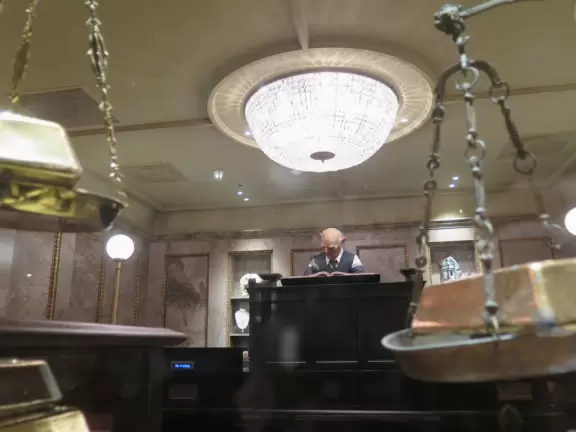 Theme park with fun rides, performers, and wonderful Harry Potter areas.