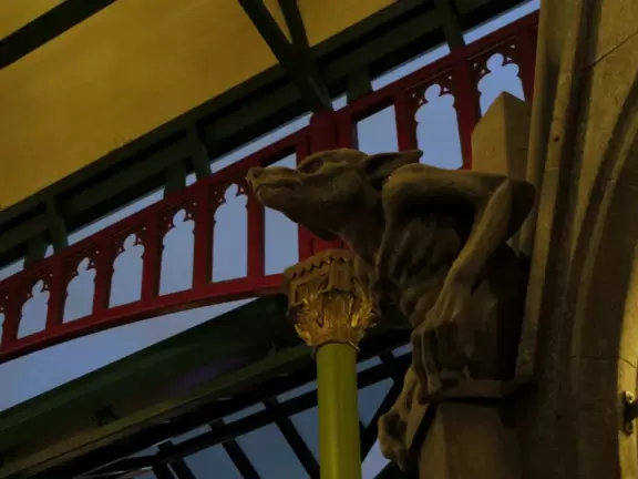 Theme park with fun rides, performers, and wonderful Harry Potter areas.