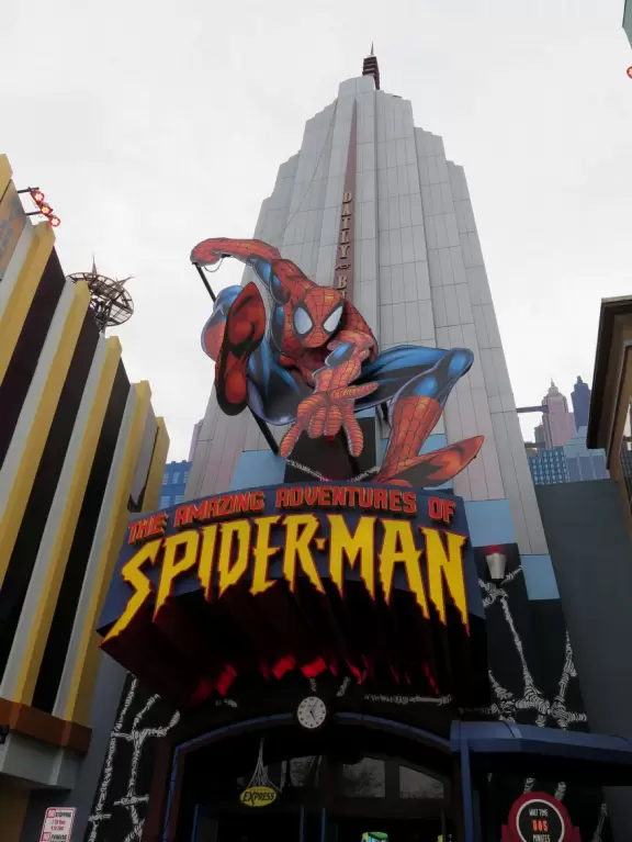 The lands in this theme park are a work of art, and full of atmosphere. Fun rides for kids aged 4 and up.