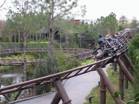 The lands in this theme park are a work of art, and full of atmosphere. Fun rides for kids aged 4 and up.