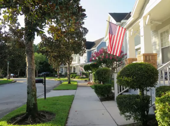 A lovely walk through quiet forest and past pretty houses with gardens.