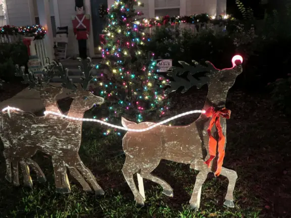 At Christmas, the beautiful Victorian homes in Celebration lend themselves beautifully to being lit up!