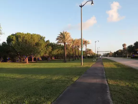 Wide sidewalk along Ocean Blvd with shade from the buildings, sweet views, and fantastic ocean air.