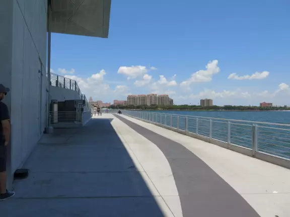 Amazing new development with gorgeous modern buildings, cafes, an incredible playground, and interesting lights at night.