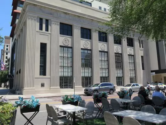 Waterfront stroll, especially gorgeous at night. Admire the silver minarets of the University of Tampa.