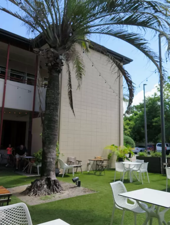 Cute cafes along the main road, in a strip mall and also in a public market.